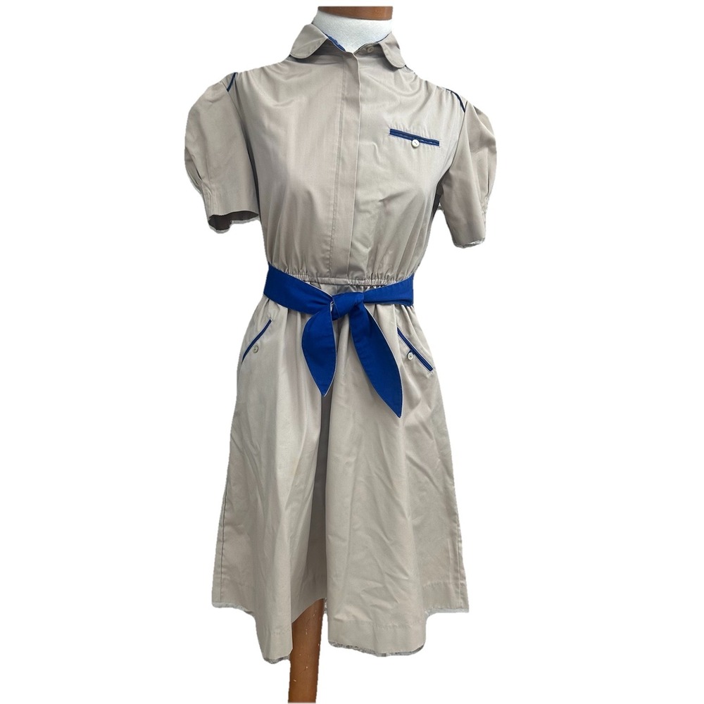 Vintage 1980s Size 9/10 Khaki Navy Sport Safari Preppy Belted Dress Cotton Blend